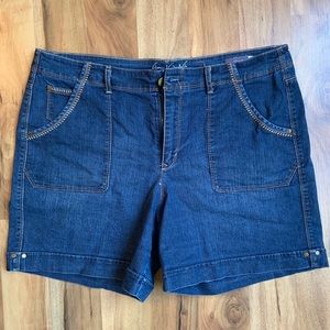 Gloria Vanderbilt Slimming Denim Shorts